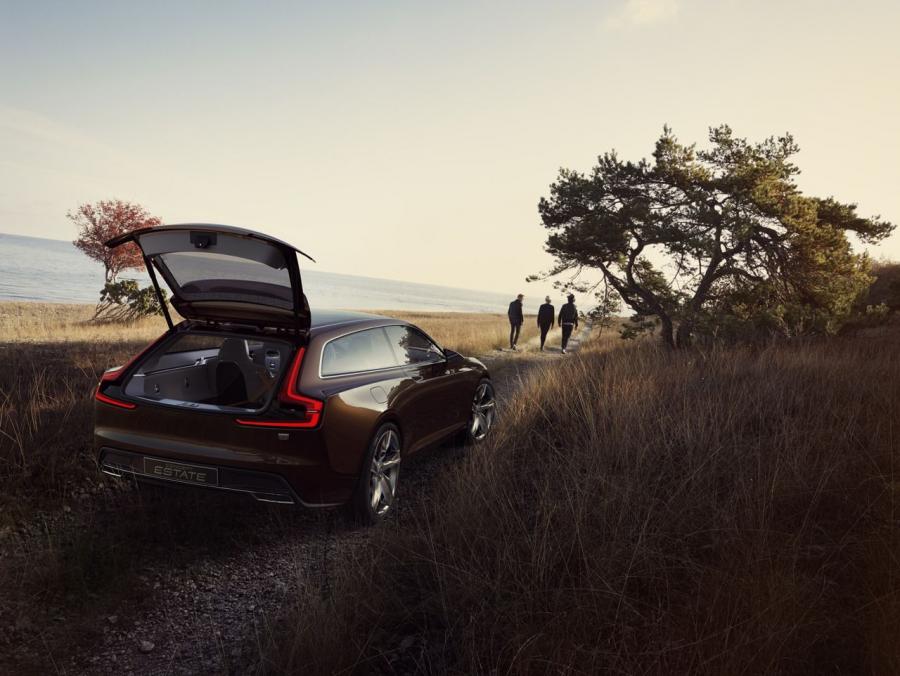  Volvo Estate Concept 2014 года  (фото 8 из 36)
